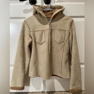 Women’s coat size large